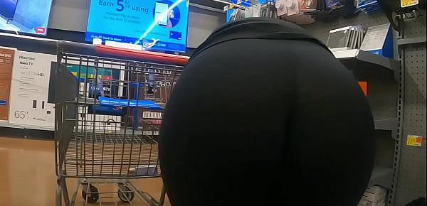 trendsMom At Walmart See Through Huge Booty Wedgie